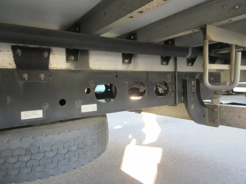 三菱 ファイター 中型/増トン ウイング エアサス ベッドの中古トラック画像19