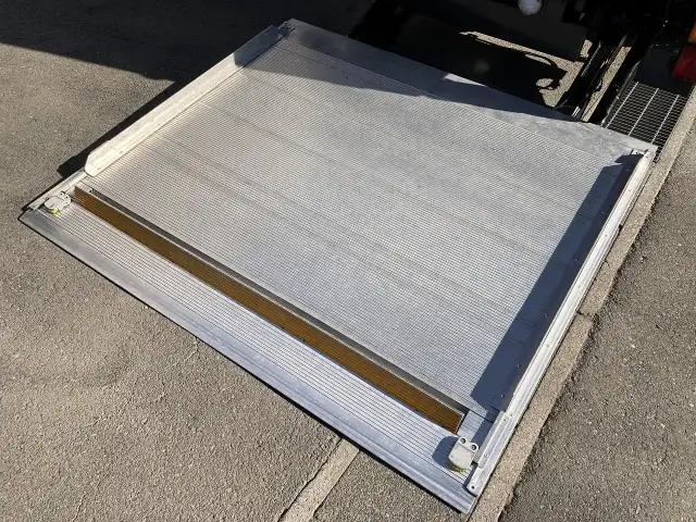 日野 デュトロ 小型 アルミバン パワーゲート 床鉄板の中古トラック画像9