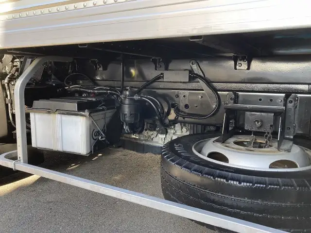 日野 デュトロ 小型 アルミバン パワーゲート 床鉄板の中古トラック画像16