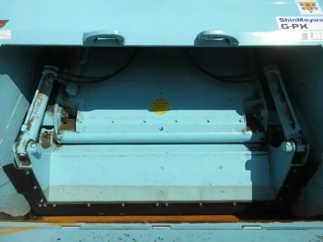 三菱 ファイター 中型/増トン パッカー車 プレス式 2KG-FK72Fの中古トラック画像6