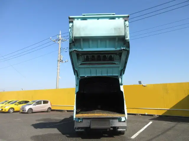 三菱 ファイター 中型/増トン パッカー車 プレス式 2KG-FK72Fの中古トラック画像8