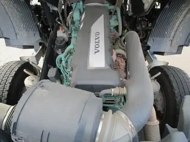 ボルボ トラック 大型 トラクター ハイルーフ 1デフの中古トラック画像20