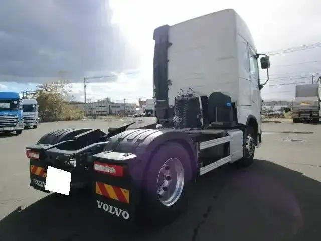 ボルボ トラック 大型 トラクター ハイルーフ 1デフの中古トラック画像3