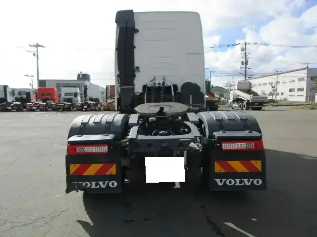 ボルボ トラック 大型 トラクター ハイルーフ 1デフの中古トラック画像4