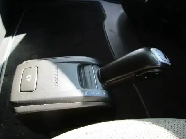 ボルボ トラック 大型 トラクター ハイルーフ 1デフの中古トラック画像12