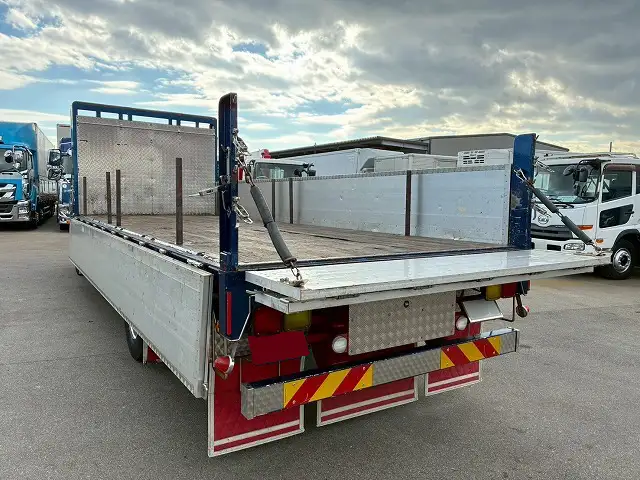 三菱 ファイター 中型/増トン 平ボディ アルミブロック ベッドの中古トラック画像7