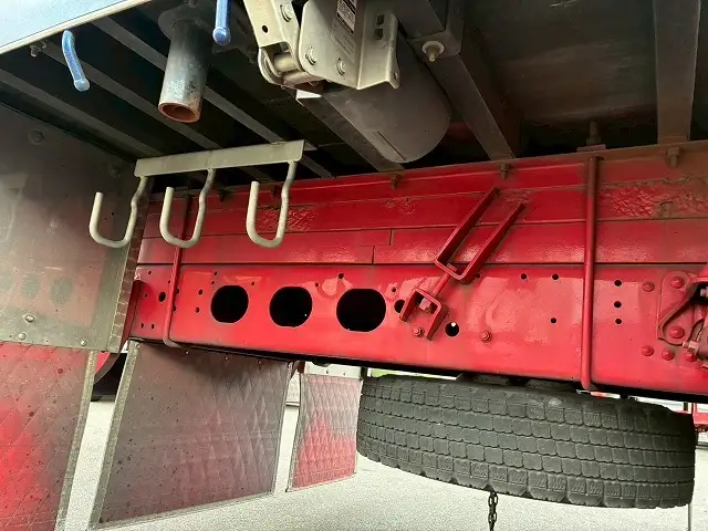 三菱 ファイター 中型/増トン 平ボディ アルミブロック ベッドの中古トラック画像18