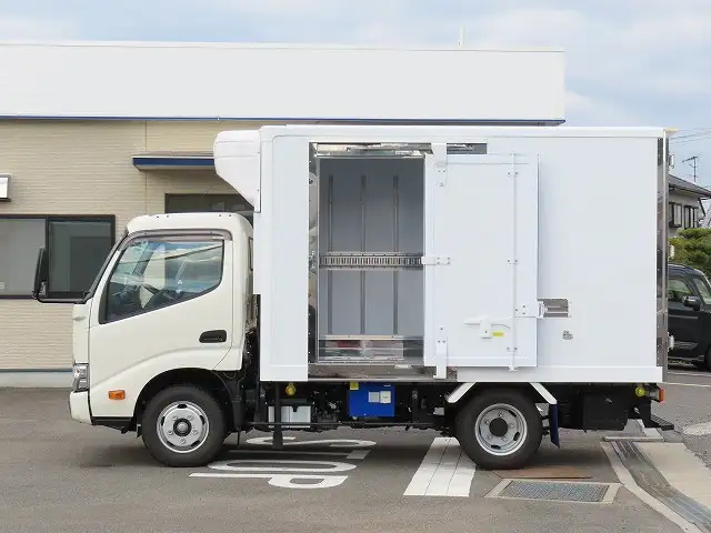 日野 デュトロ 小型 冷凍冷蔵 低温 スタンバイの中古トラック画像7