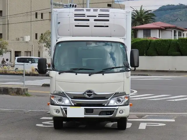 日野 デュトロ 小型 冷凍冷蔵 低温 スタンバイの中古トラック画像2