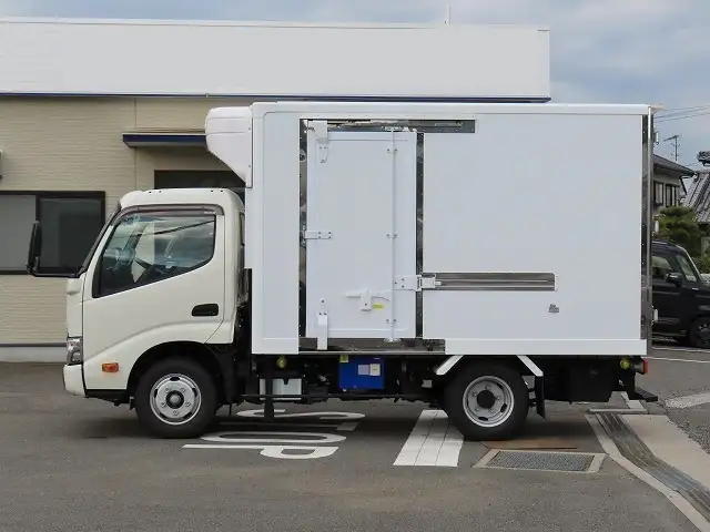 日野 デュトロ 小型 冷凍冷蔵 低温 スタンバイの中古トラック画像6