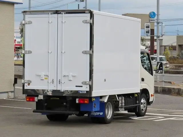 日野 デュトロ 小型 冷凍冷蔵 低温 スタンバイの中古トラック画像4