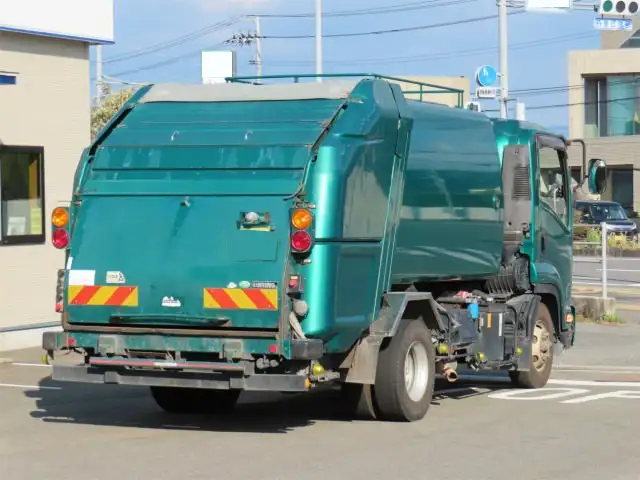 いすゞ フォワード 中型/増トン パッカー車 巻き込み式 回転ダンプ式の中古トラック画像2