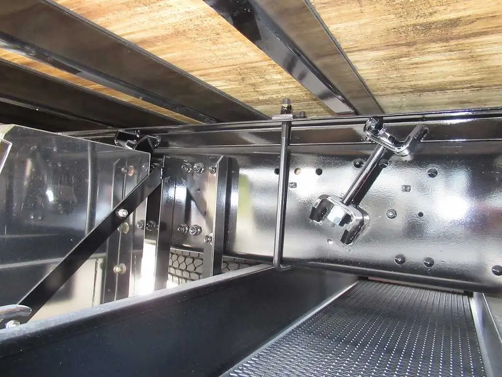 三菱 スーパーグレート 大型 平ボディ アルミブロック エアサスの中古トラック画像像17