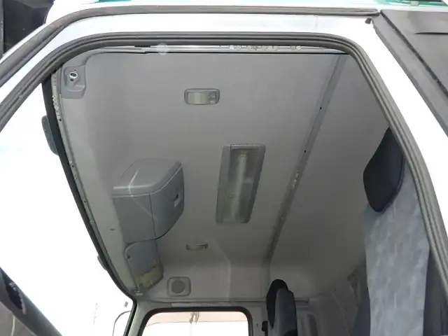 日産UD クオン 大型 平ボディ 床鉄板 アルミブロックの中古トラック画像13