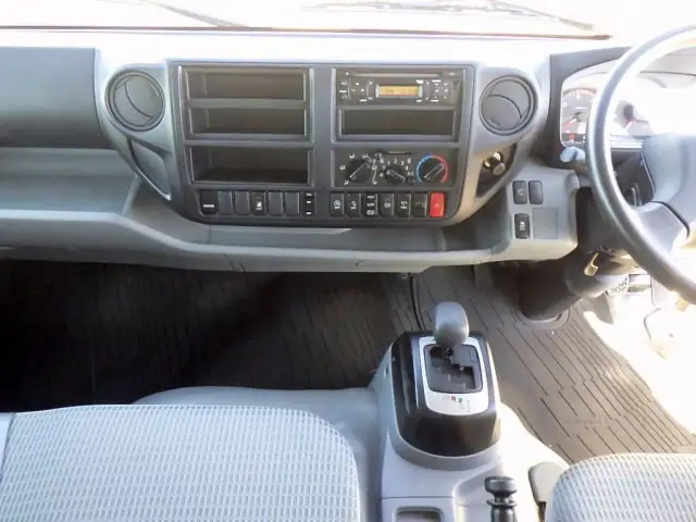 トヨタ ダイナ 小型 アルミバン TSG-XKU710 H30の中古トラック画像12