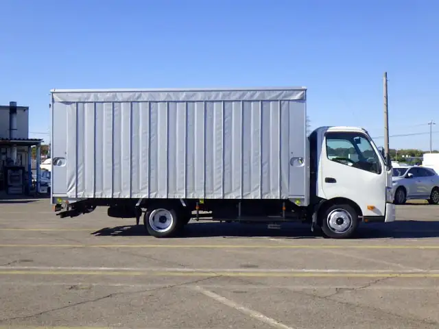 トヨタ ダイナ 小型 アルミバン TSG-XKU710 H30の中古トラック画像2