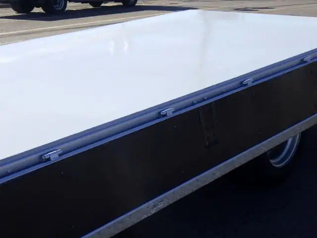 いすゞ エルフ 小型 平ボディ 床鉄板 TPG-NPR85ARの中古トラック画像8