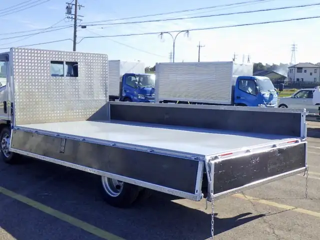 いすゞ エルフ 小型 平ボディ 床鉄板 TPG-NPR85ARの中古トラック画像5