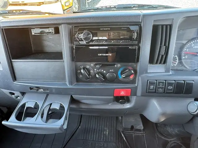 いすゞ エルフ 小型 平ボディ Wキャブ パワーゲートの中古トラック画像14