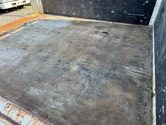 いすゞ エルフ 小型 平ボディ Wキャブ パワーゲートの中古トラック画像7