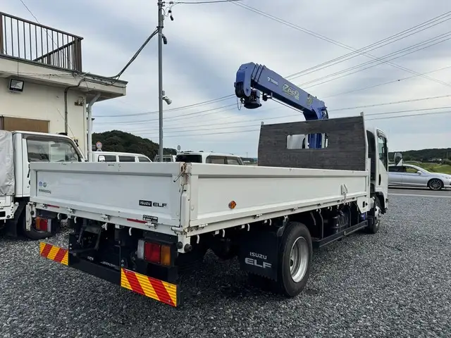 いすゞ エルフ 小型 クレーン付 4段 ラジコンの中古トラック画像3