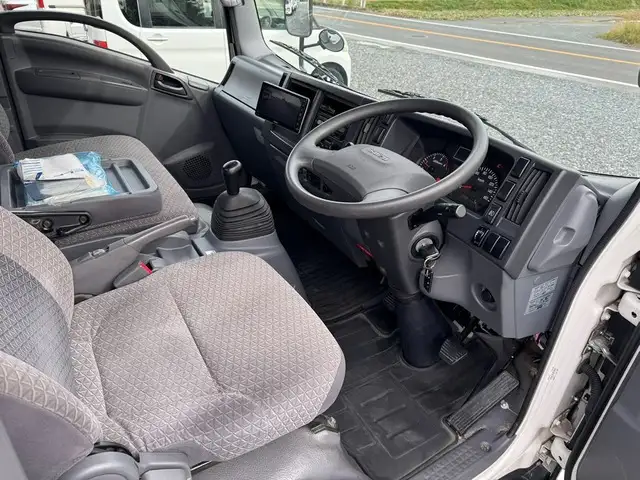 いすゞ エルフ 小型 クレーン付 4段 ラジコンの中古トラック画像12