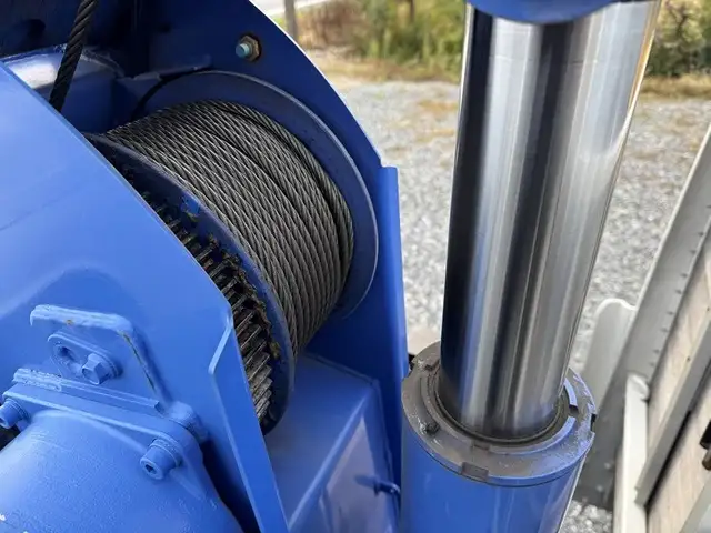 いすゞ エルフ 小型 クレーン付 4段 ラジコンの中古トラック画像8