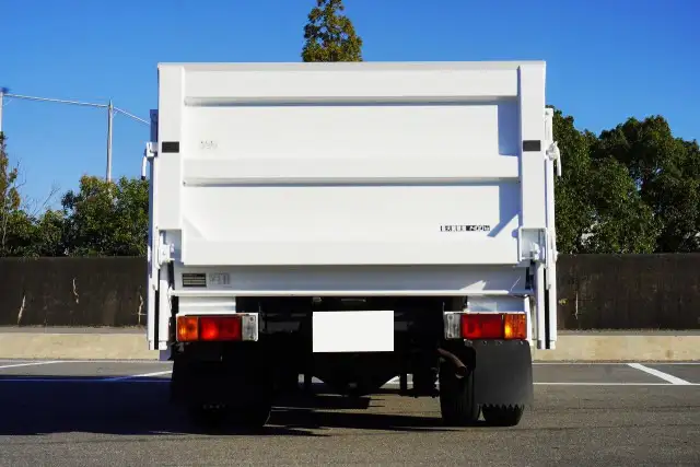 日産 アトラス 小型 平ボディ パワーゲート 床鉄板の中古トラック画像6