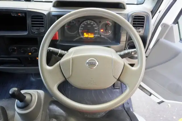 日産 アトラス 小型 平ボディ パワーゲート 床鉄板の中古トラック画像15