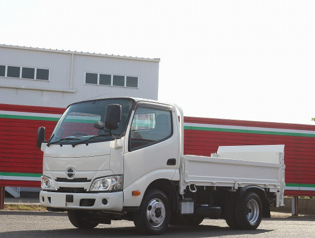 日野 デュトロ 小型 平ボディ 10尺