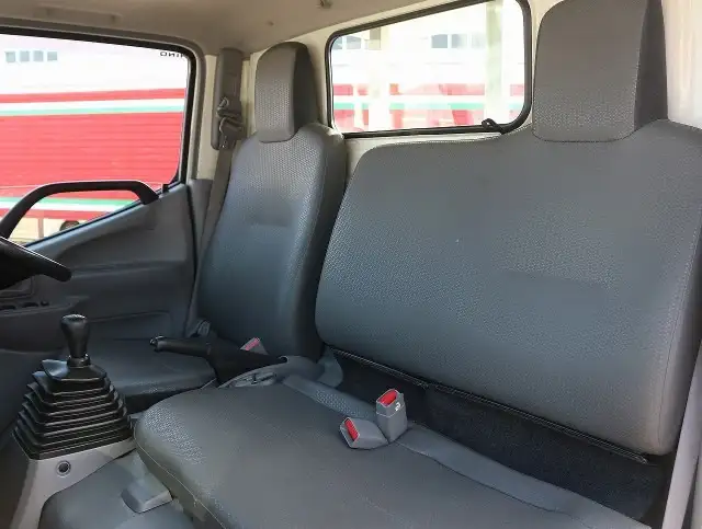 日野 デュトロ 小型 平ボディ パワーゲート 2RG-XZU605Mの中古トラック画像11