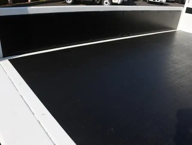 日野 デュトロ 小型 平ボディ パワーゲート 2RG-XZU605Mの中古トラック画像8