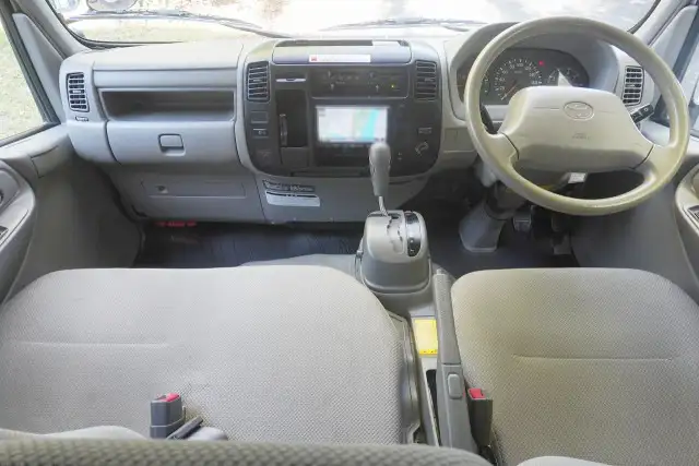 トヨタ ダイナ 小型 平ボディ Wキャブ パワーゲートの中古トラック画像11