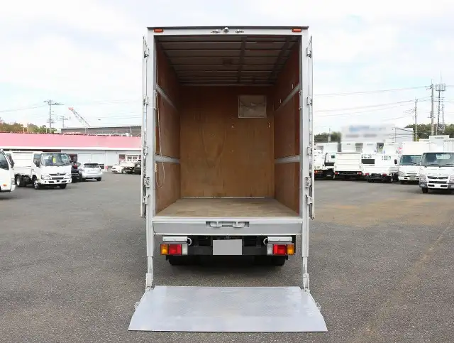 いすゞ エルフ 小型 アルミバン パワーゲート TRG-NJR85ANの中古トラック画像7