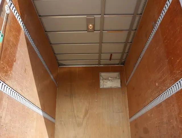 いすゞ エルフ 小型 アルミバン パワーゲート TRG-NJR85ANの中古トラック画像9