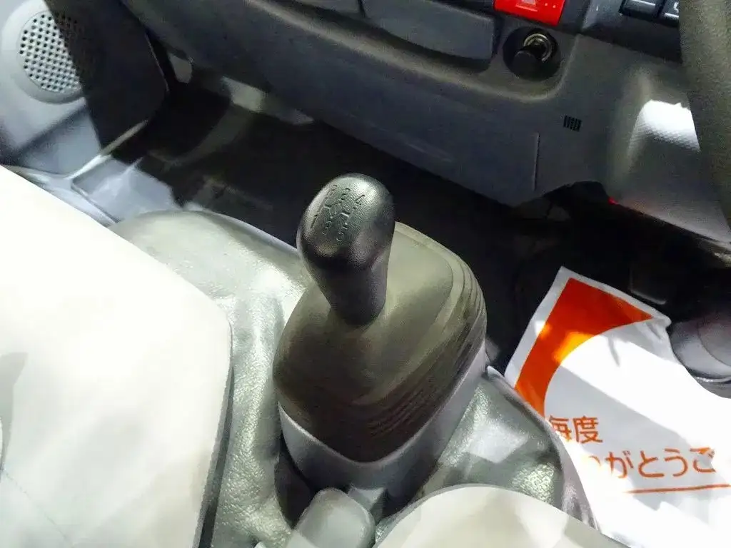 いすゞ エルフ 小型 平ボディ 床鉄板 TRG-NJR85Aの中古トラック画像15