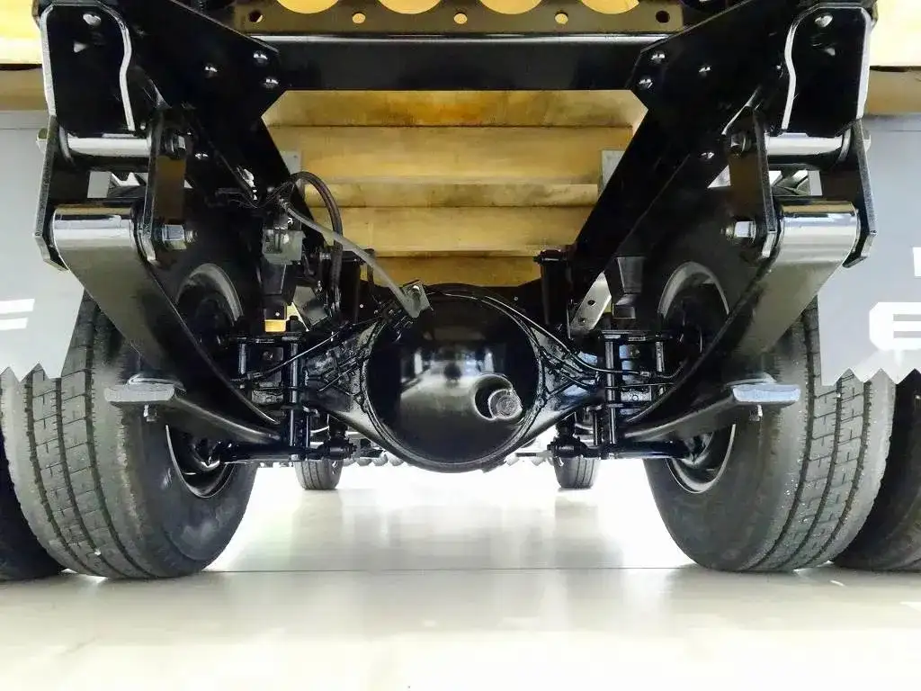 いすゞ エルフ 小型 平ボディ 床鉄板 TRG-NJR85Aの中古トラック画像18