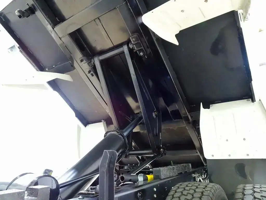 いすゞ エルフ 小型 ダンプ Wキャブ TPG-NJR85ADの中古トラック画像16