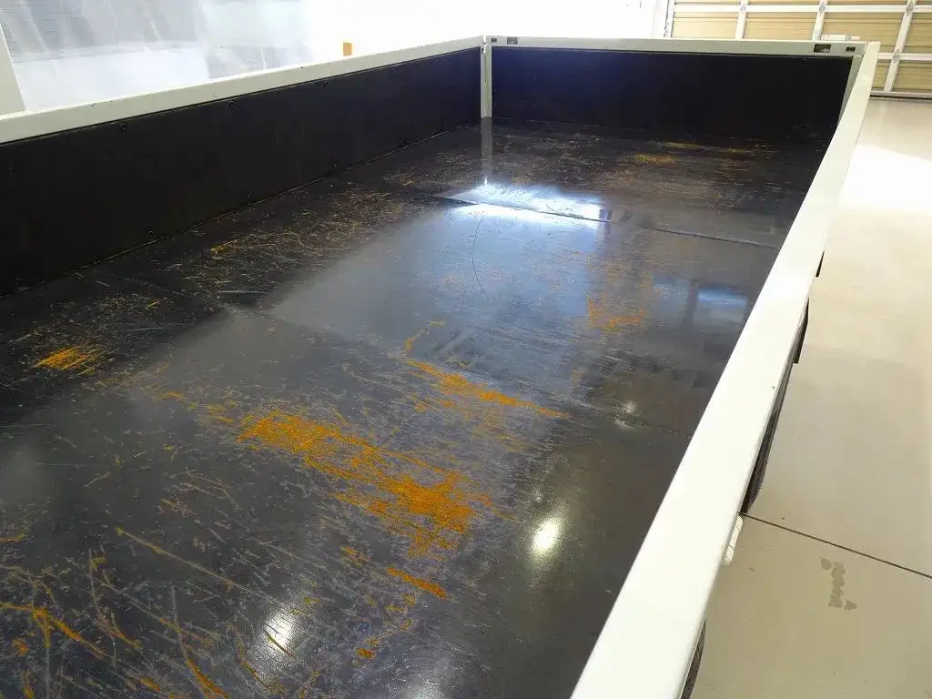 日野 デュトロ 小型 平ボディ 床鉄板 TKG-XZU675Mの中古トラック画像5