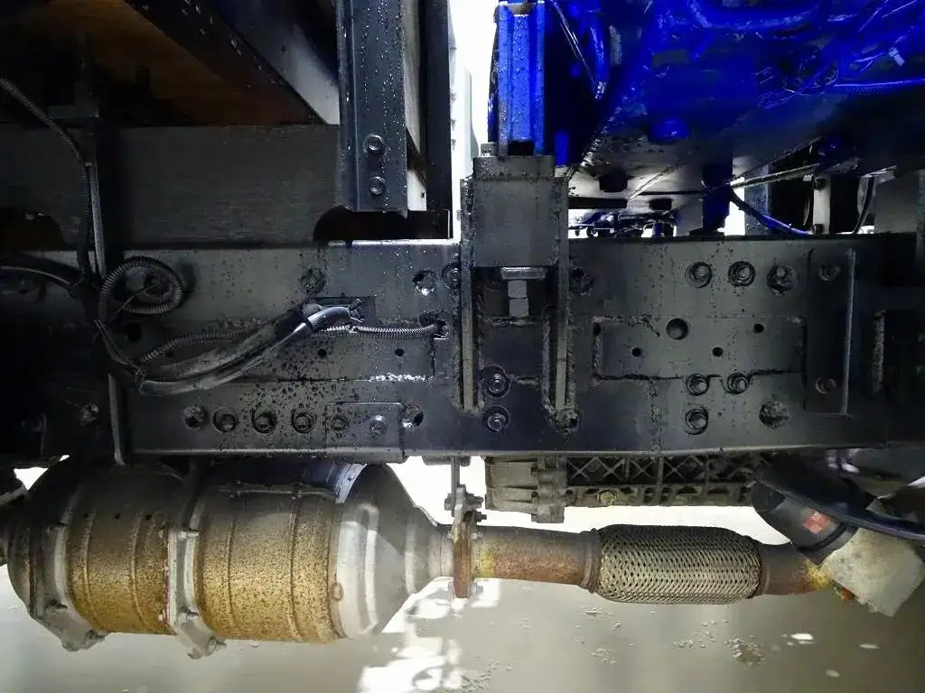 いすゞ エルフ 小型 車両重機運搬 4段クレーン ラジコンの中古トラック画像18