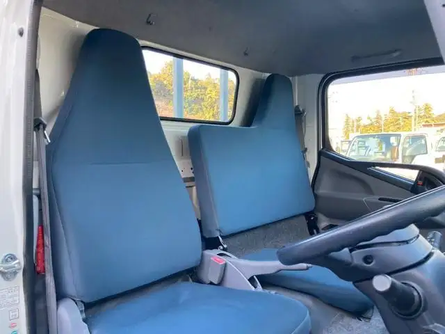 三菱 キャンター 小型 平ボディ  H25の中古トラック画像8