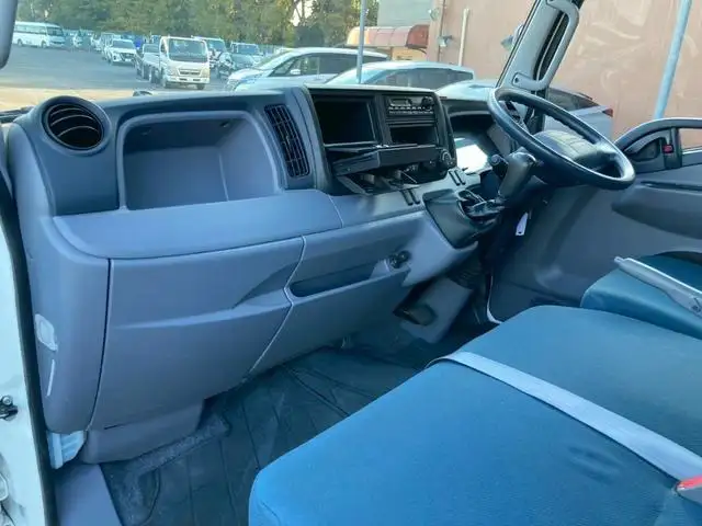 三菱 キャンター 小型 平ボディ  H25の中古トラック画像9