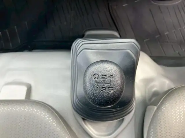 トヨタ ダイナ 小型 ダンプ コボレーン の中古トラック画像15