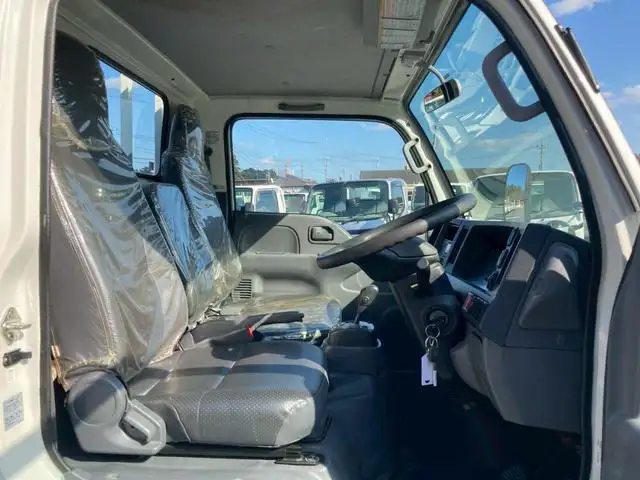 いすゞ エルフ 小型 平ボディ  H30の中古トラック画像7