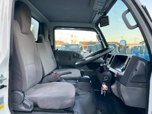 いすゞ エルフ 小型 アルミバン  H26の中古トラック画像8