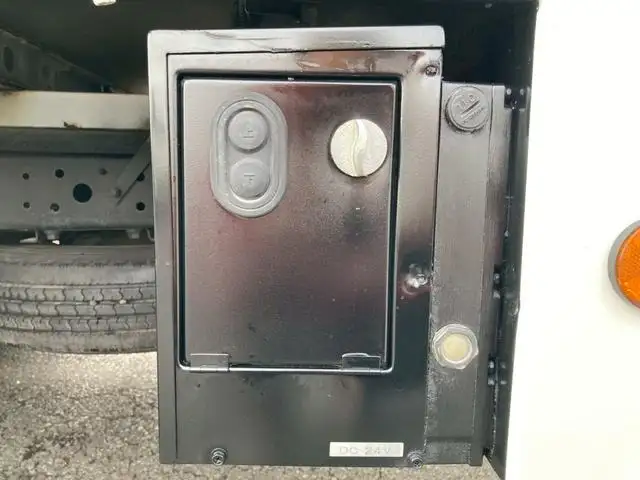 日野 デュトロ 小型 平ボディ パワーゲート の中古トラック画像像17