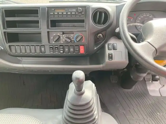 日野 デュトロ 小型 平ボディ パワーゲート の中古トラック画像15