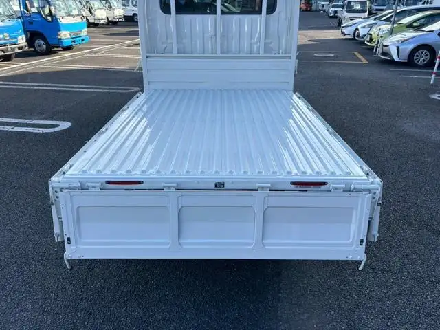 トヨタ ダイナ 小型 平ボディ Wキャブ の中古トラック画像4