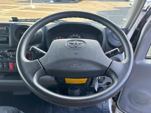 トヨタ ダイナ 小型 平ボディ Wキャブ の中古トラック画像9