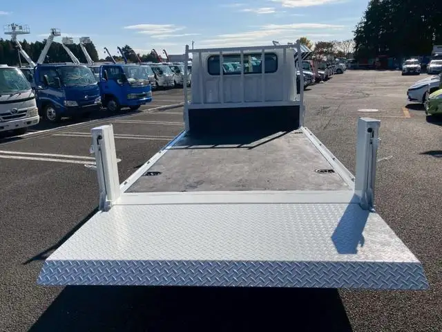 三菱 キャンター 小型 平ボディ Wキャブ パワーゲートの中古トラック画像4